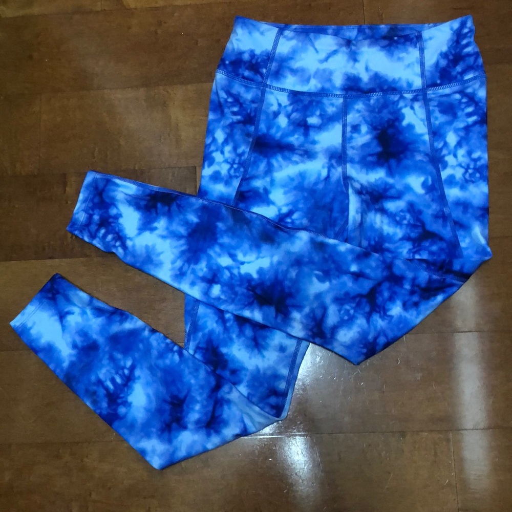 Avia tie dye able length yoga pants
